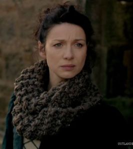 Claire Outlander Cowl